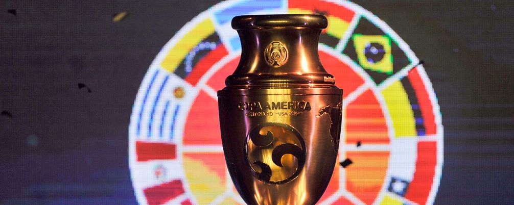 Conmebol presenta el trofeo para la Copa América Centenario