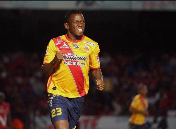 Morelia llena de ‘cuero’ al Veracruz y lo vence 2-1