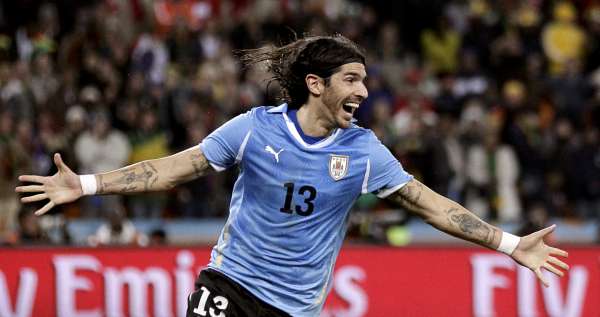 El ‘Loco’ Abreu se ve como tecnico de Tigres o de Rayados
