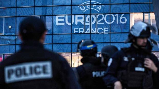 Controlan explosión en las afueras del Stade de France