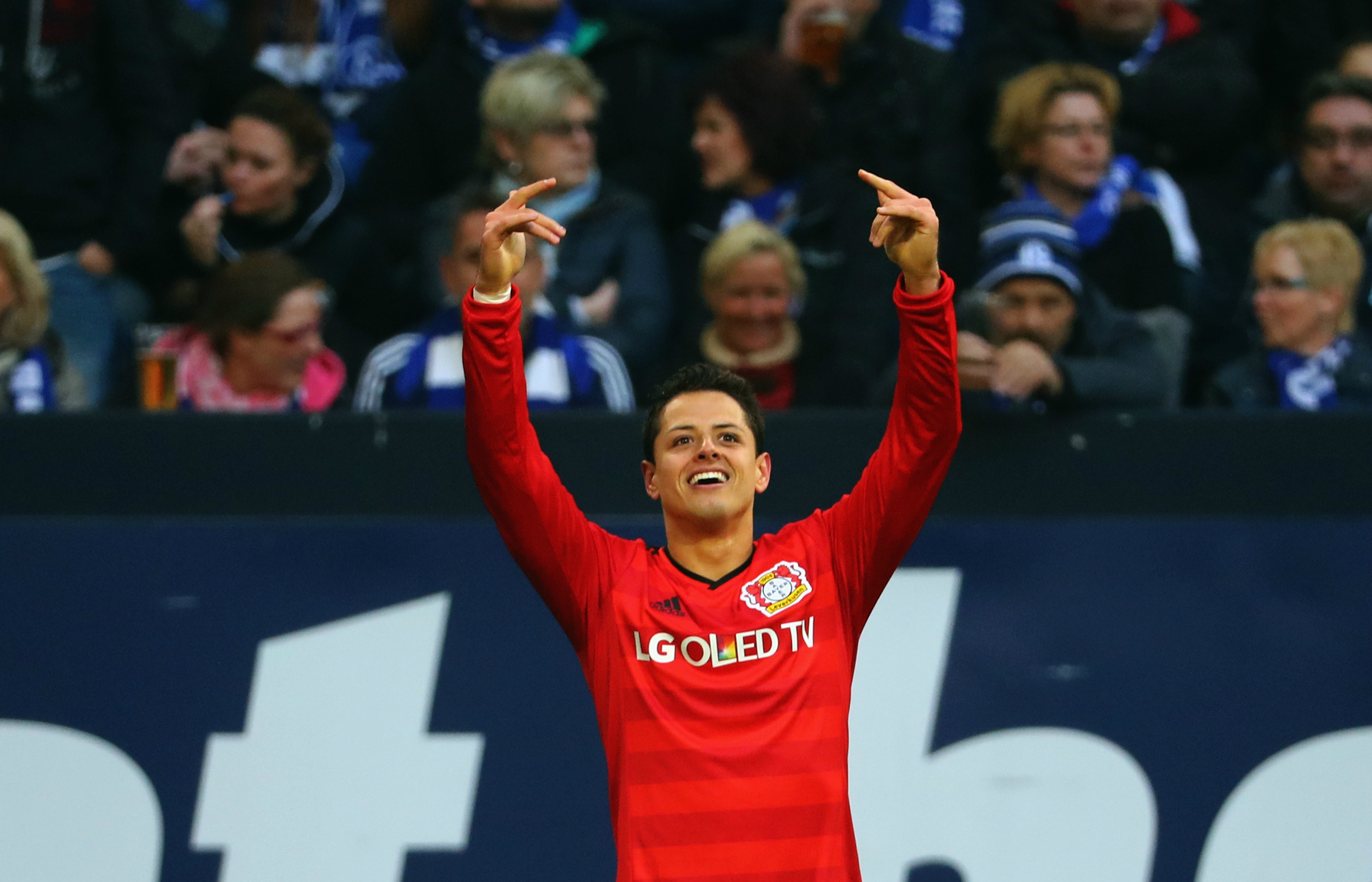 Chicharito declara que está feliz de regresar a los entrenamientos del Leverkusen