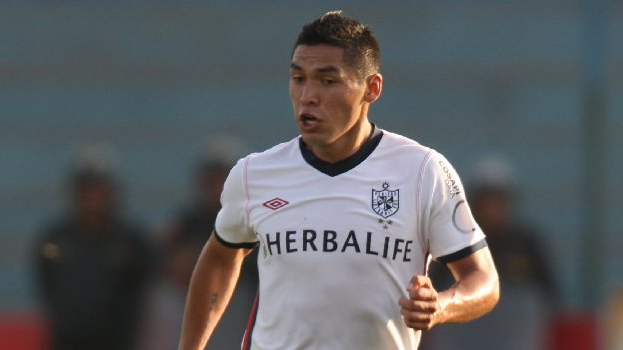 Tigres y Necaxa se disputarían a jugador peruano en el próximo mercado invernal