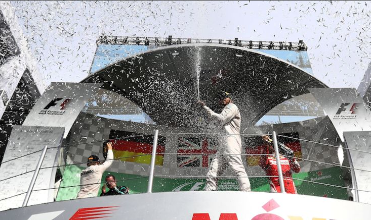 Triunfo de Lewis Hamilton en el Gran Premio de México