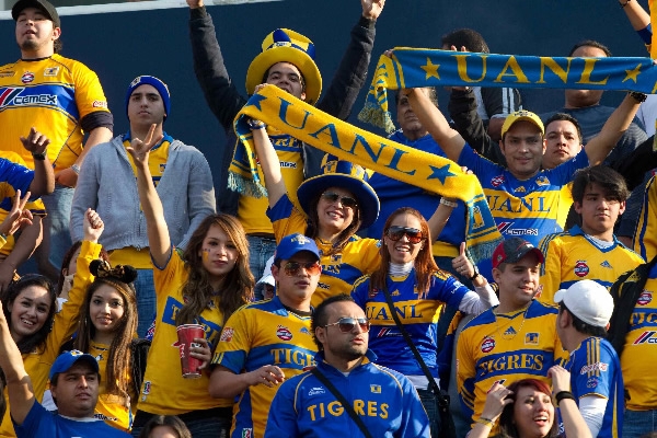 Aficionados de Tigres se burlan de Rayados el Clásico Regio 109