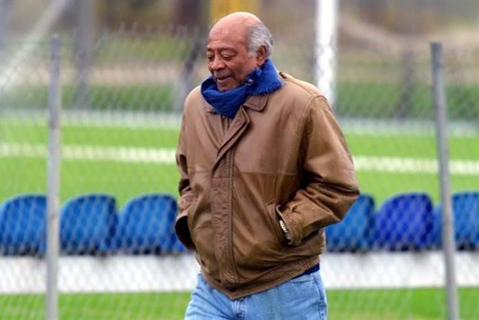 Se fue Don Claudio Lostaunau, el ex técnico y jugador fallece a los 77 años