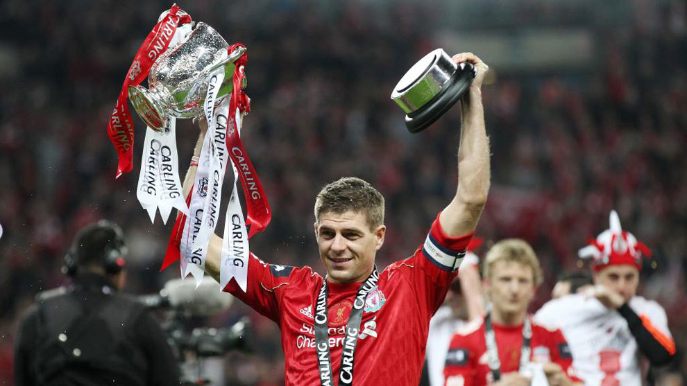Steven Gerrard, un histórico de Inglaterra, le dice adiós al futbol