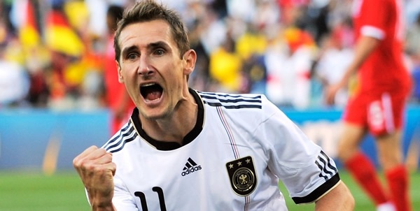Día de retiro… Miroslav Klose termina su etapa como jugador