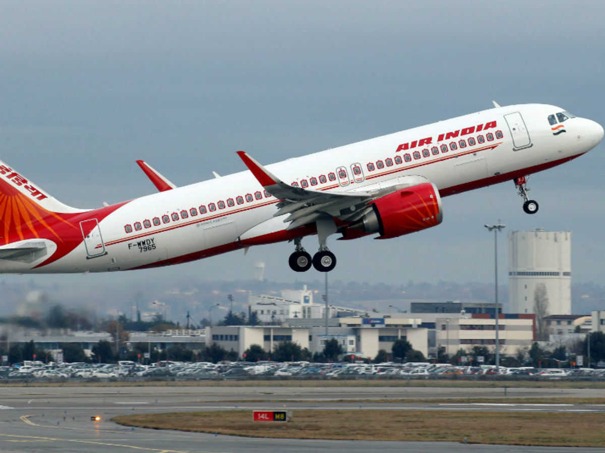Avión Air India se partió en dos tras aterrizaje de emergencia