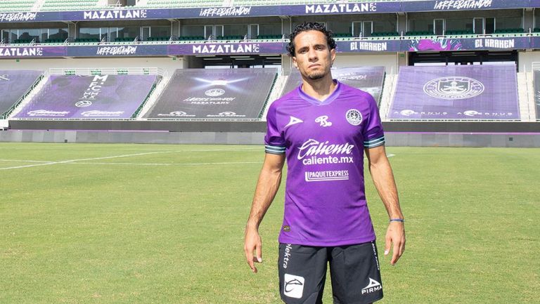 Camilo Sanvezzo renovó hasta 2022 con el Mazatlán FC