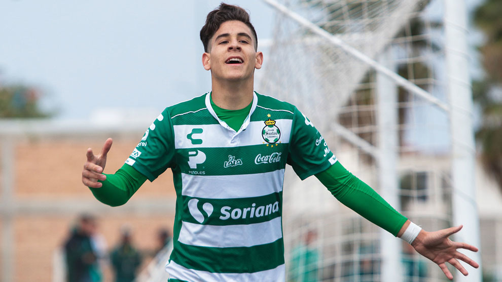 Sporting de Portugal buscaría el fichaje de Santiago Muñoz