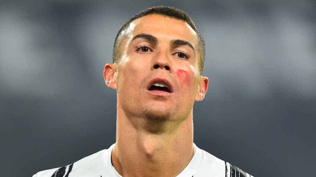 Cristiano Ronaldo violó normas contra el COVID-19