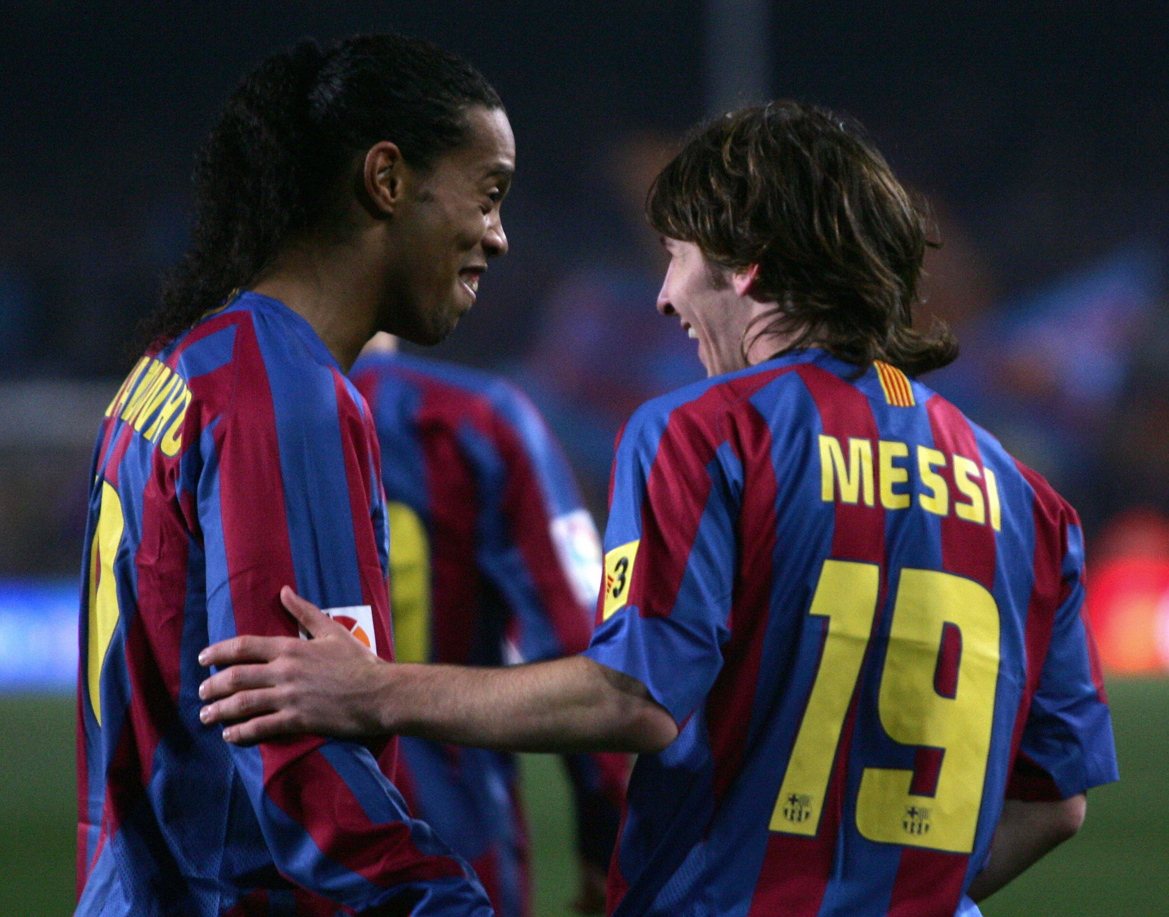 Lionel Messi mandó emotivo mensaje a Ronaldinho tras fallecimiento de su madre