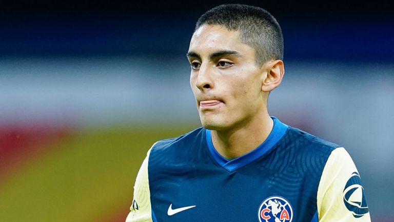 Santiago Naveda, seguido de cerca por el Eintracht Frankfurt