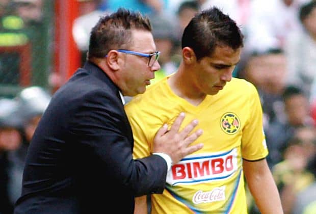 Moises Muñoz reveló los problemas que hubo entre Antonio Mohamed y Paul Aguilar en el América