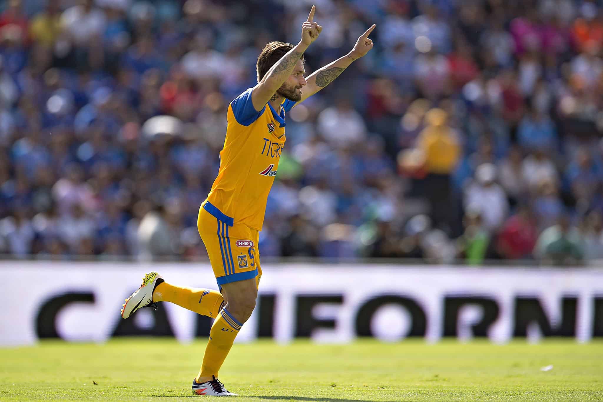 Rafael Sobis se retira mientras Cruzeiro aún le debe el pase a Tigres