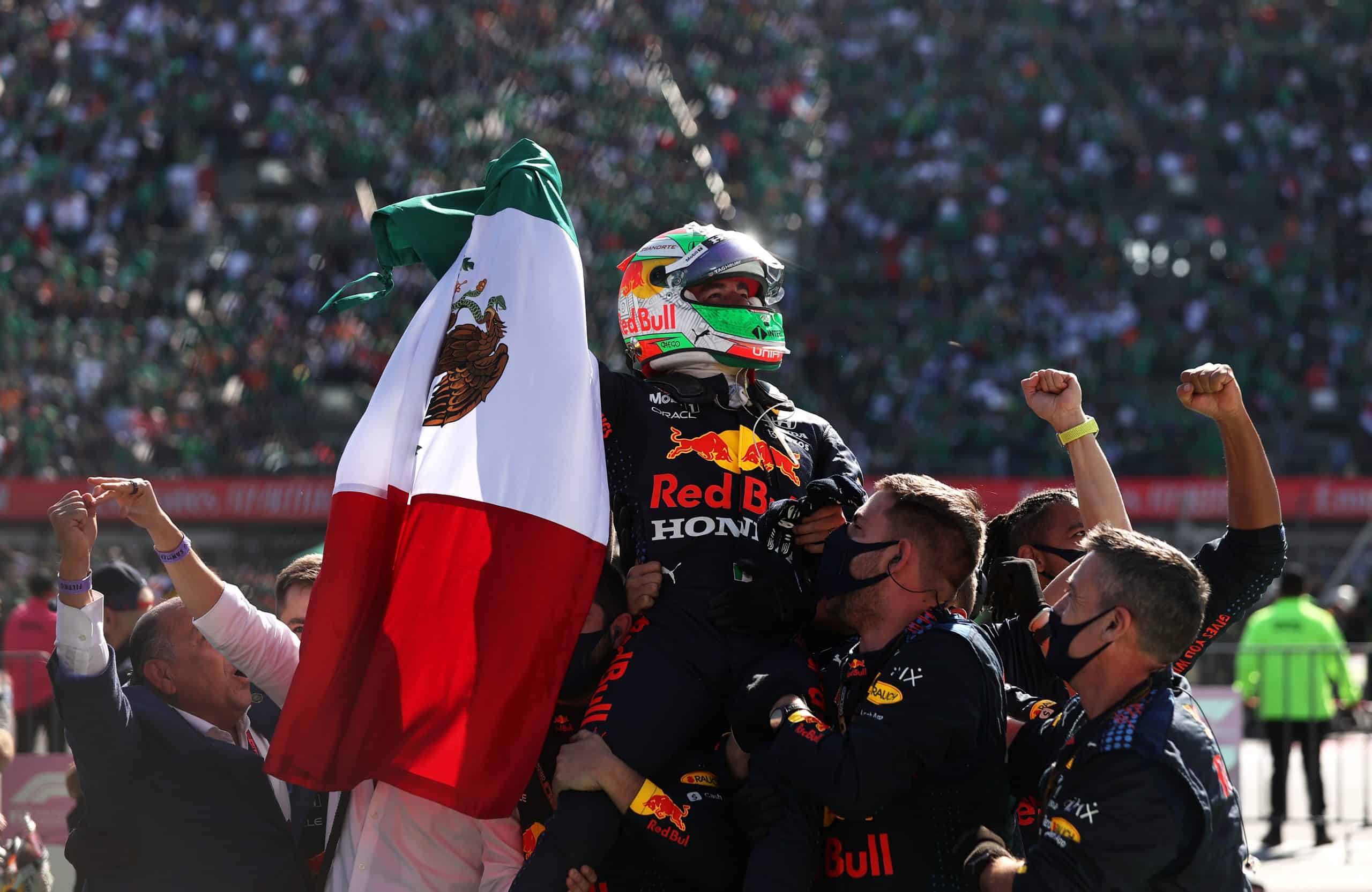 ¡Checo Pérez en el Podio! Obtiene el 3° lugar en el GP de México
