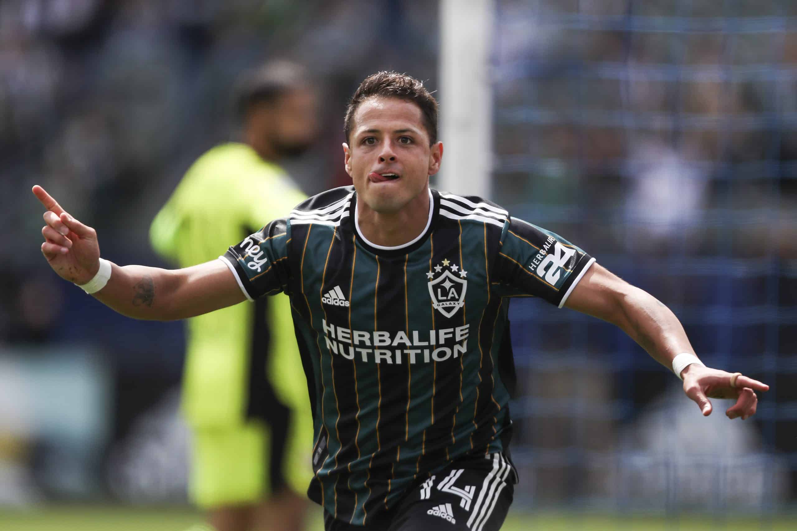 ‘Chicharito’ descarta volver a Chivas, «busco ser campeón»