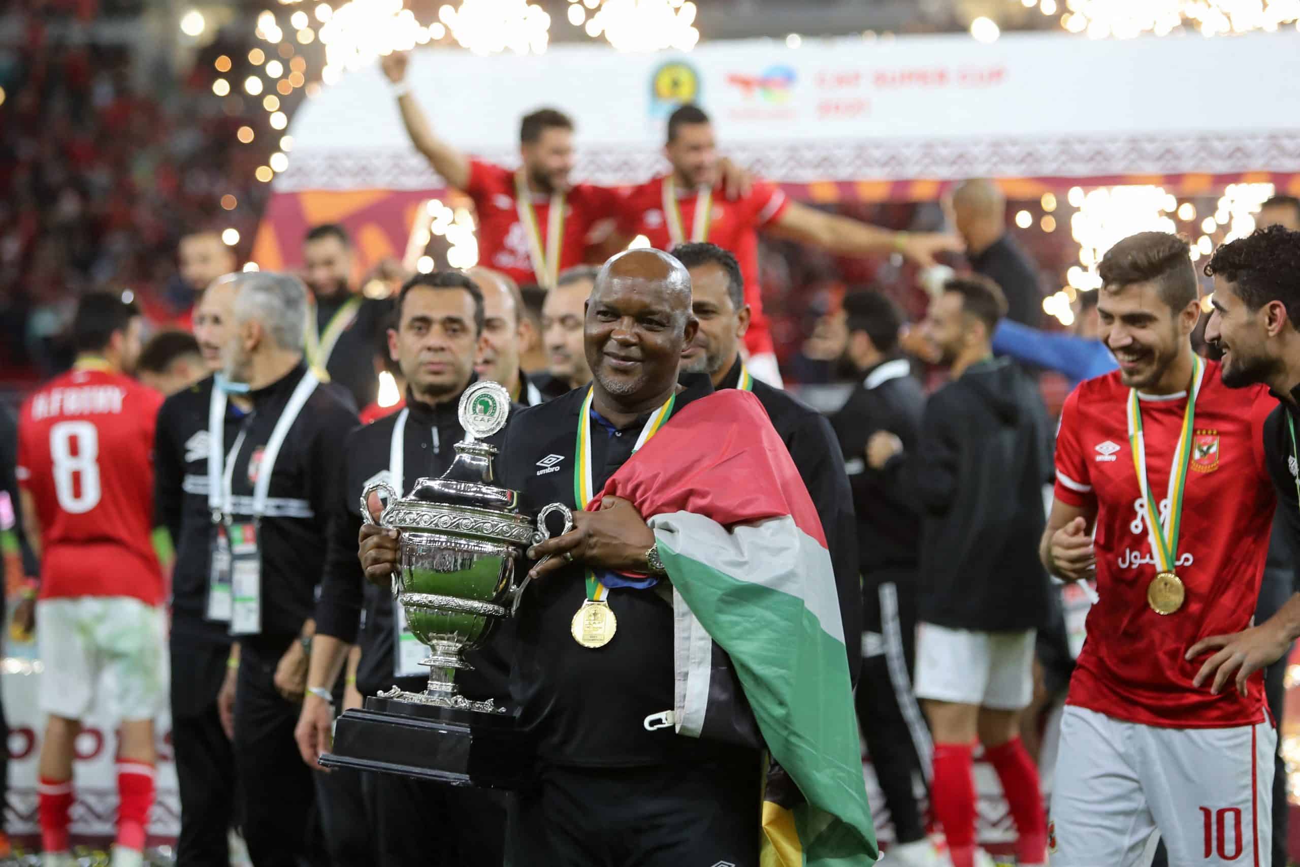 Al-Ahly se queda sin su entrenador para el Mundial de Clubes