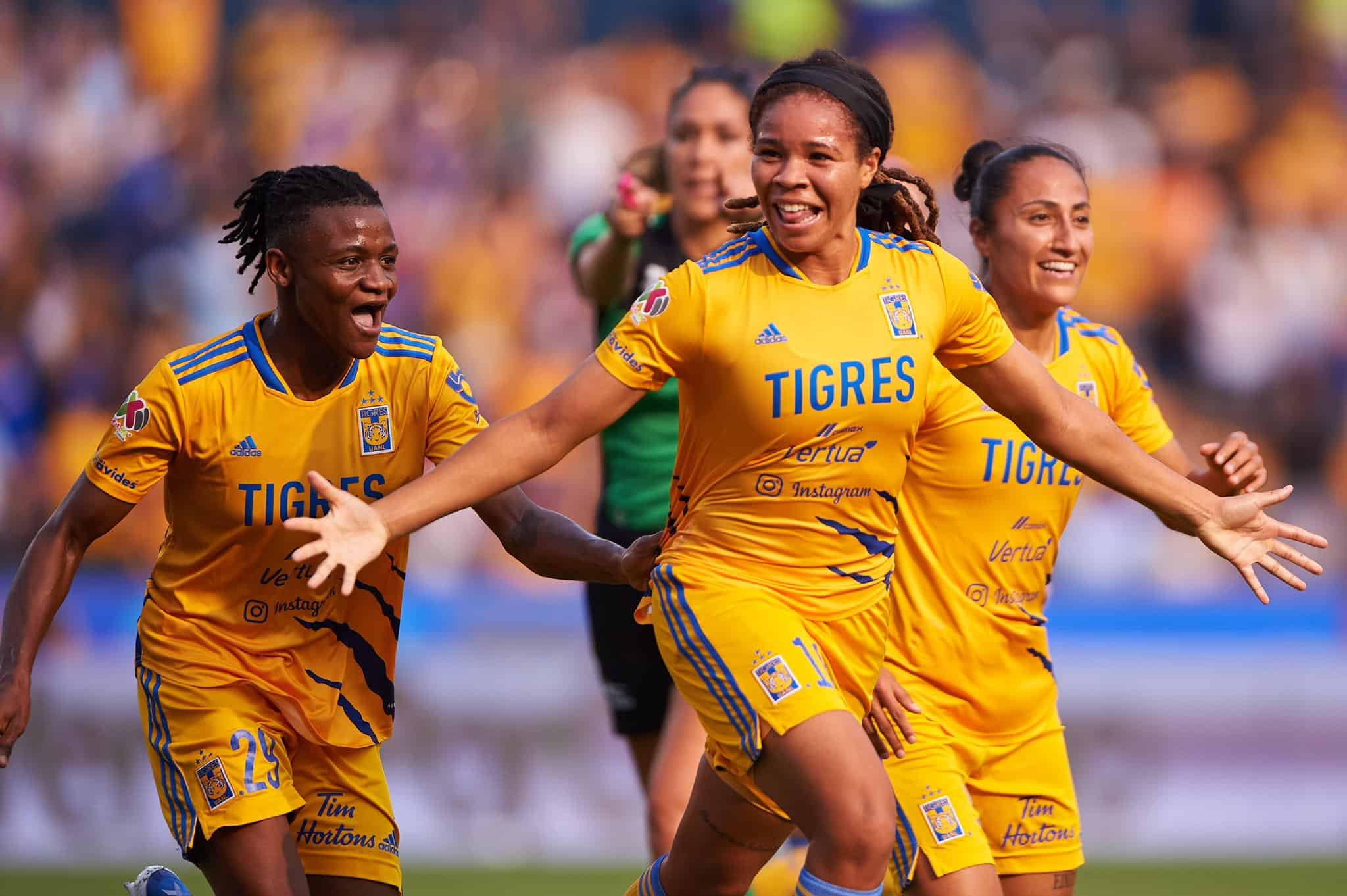Tigres Femenil empata 1-1 con el América en el Universitario
