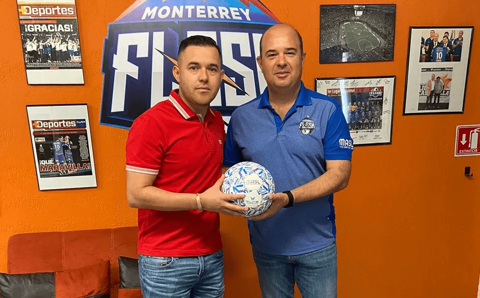 Monterrey Flash anuncia a Israel Jiménez como refuerzo