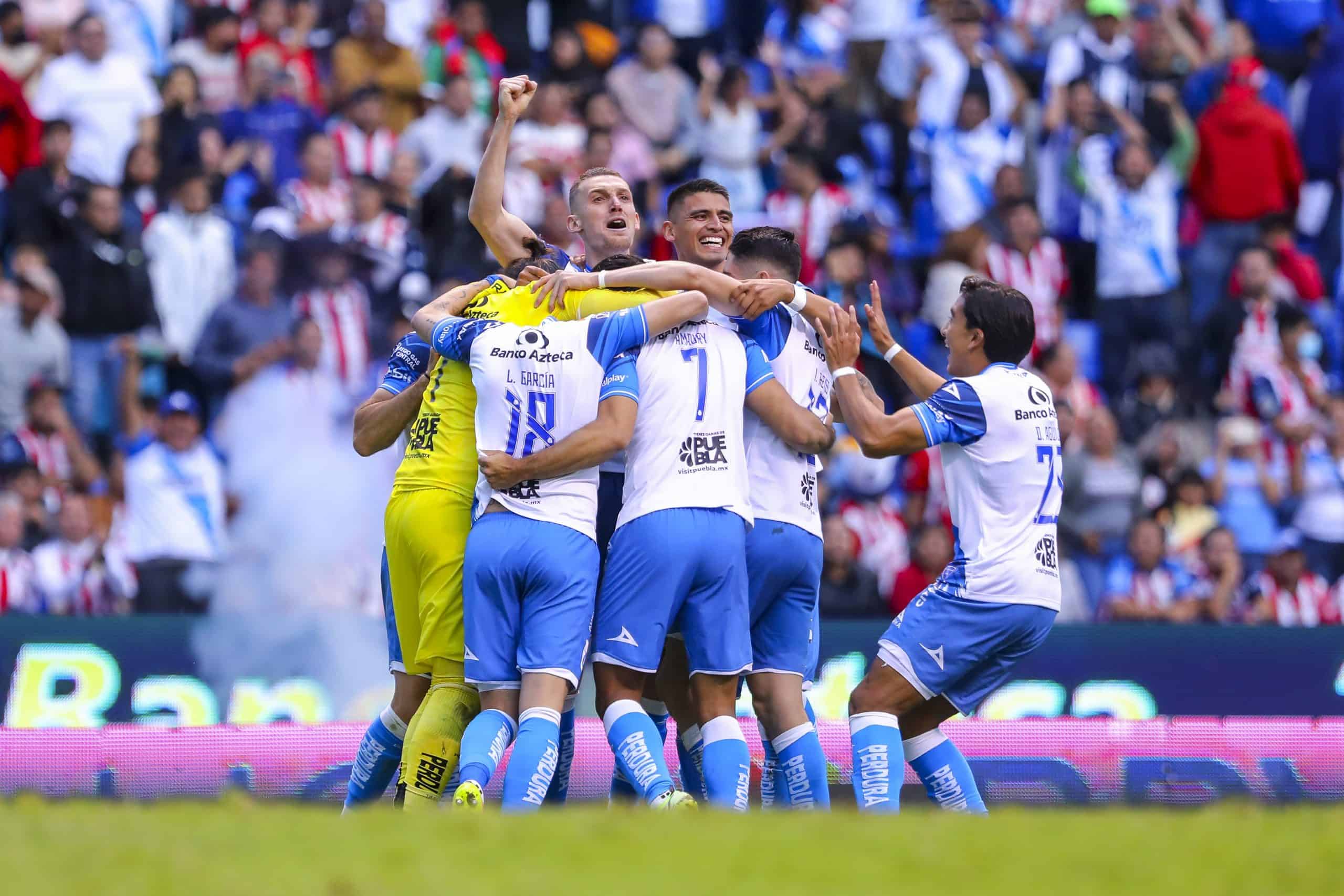 Puebla derrota a chivas en panales y avanza a los cuartos de final