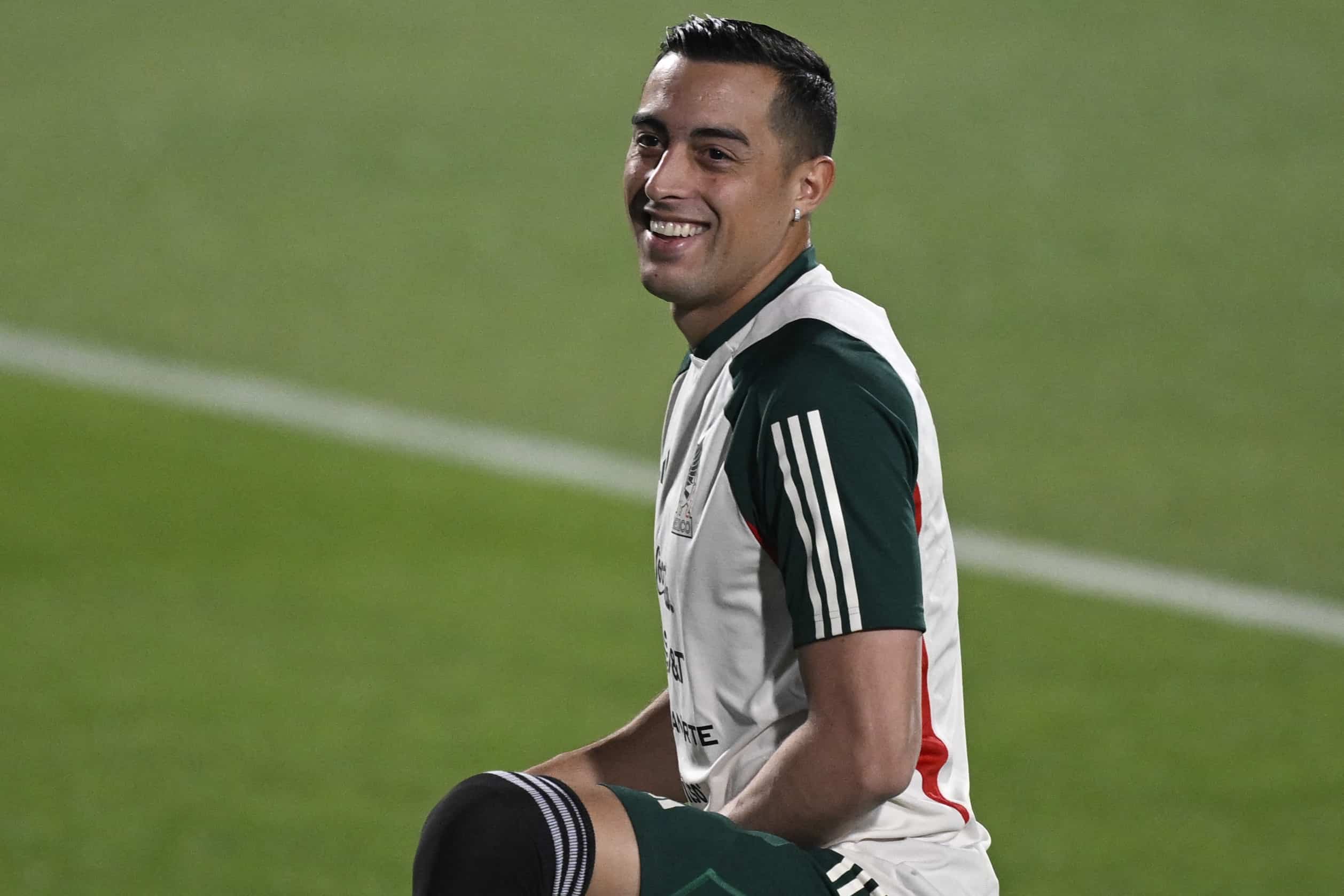 Funes Mori busca ser el 2° naturalizado en marcar para México en Mundiales, ante Argentina su país natal