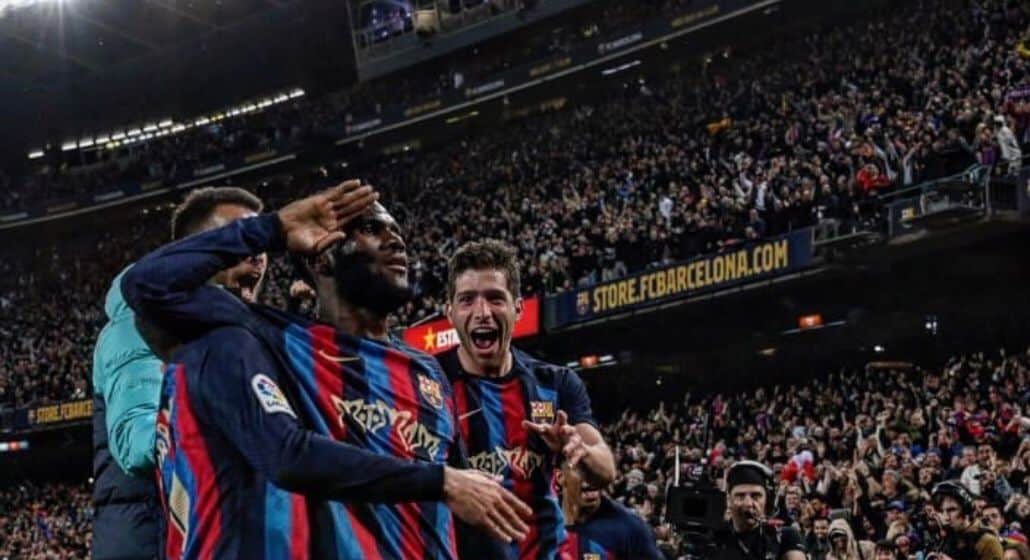 Barcelona se acerca al título en LaLiga tras vencer al Real Madrid en el Clásico de España
