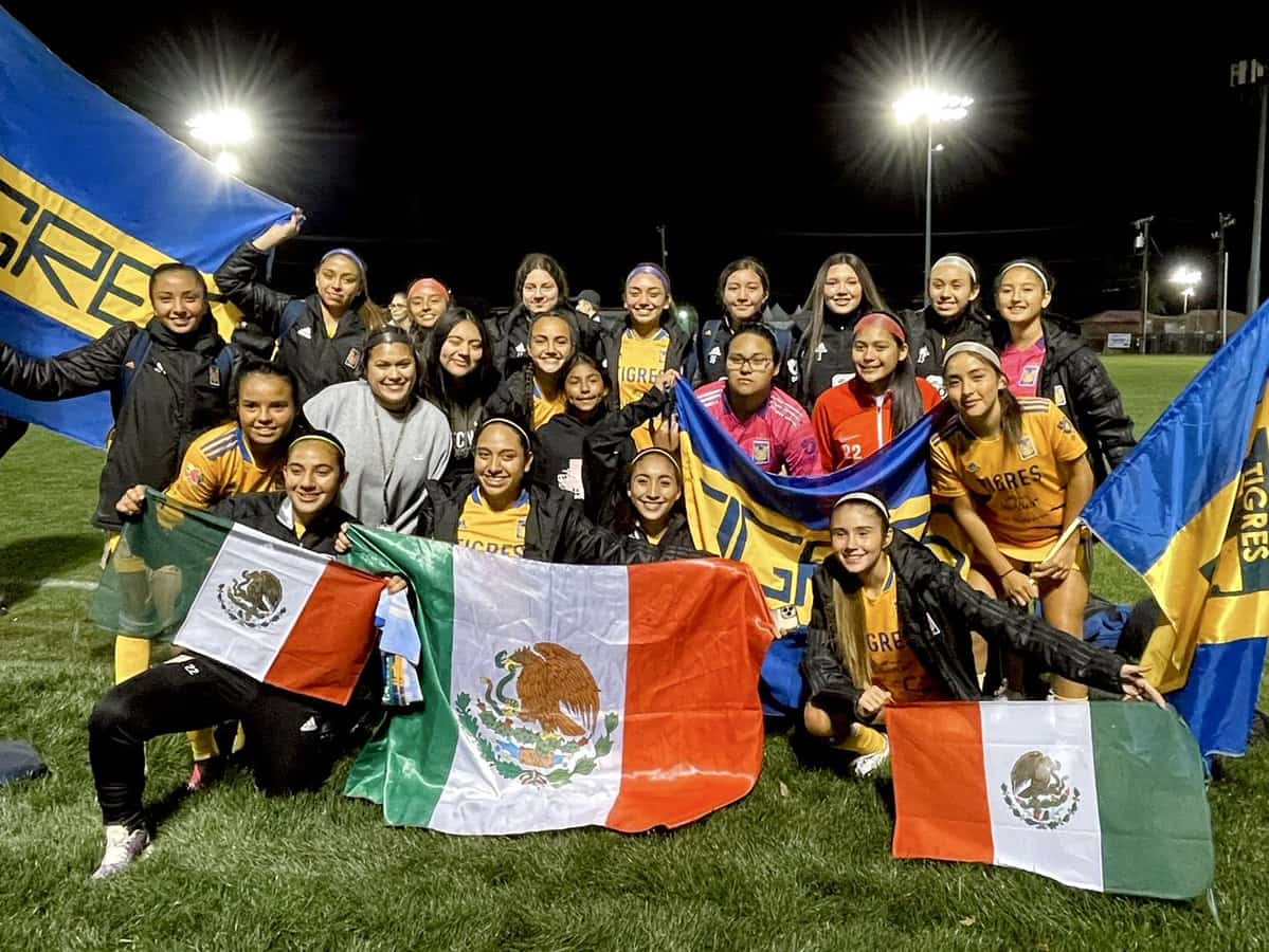 Tigres Femenil goleo a D´feeters Kicks Soccer Club   