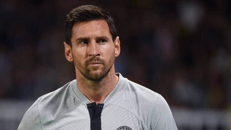 Lionel Messi no aceptará recorte salarial del PSG