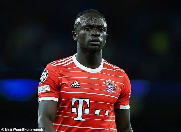 Sadio Mané suspendido por el Bayern tras haber golpeado a Leroy Sane en la cara