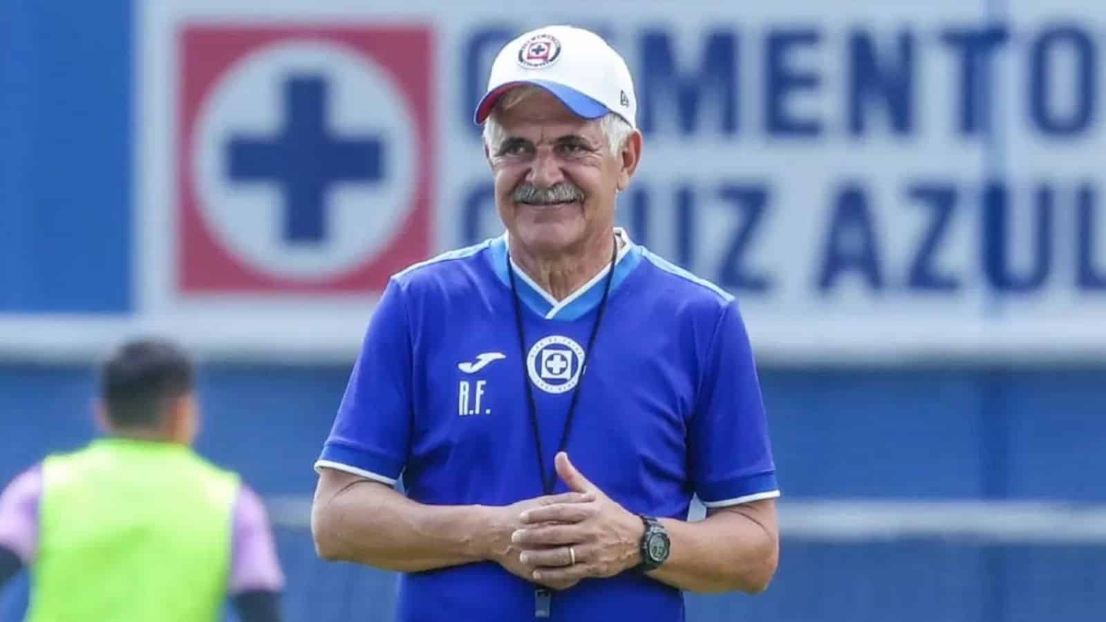Tuca Ferretti se va ‘contento’ de Cruz Azul