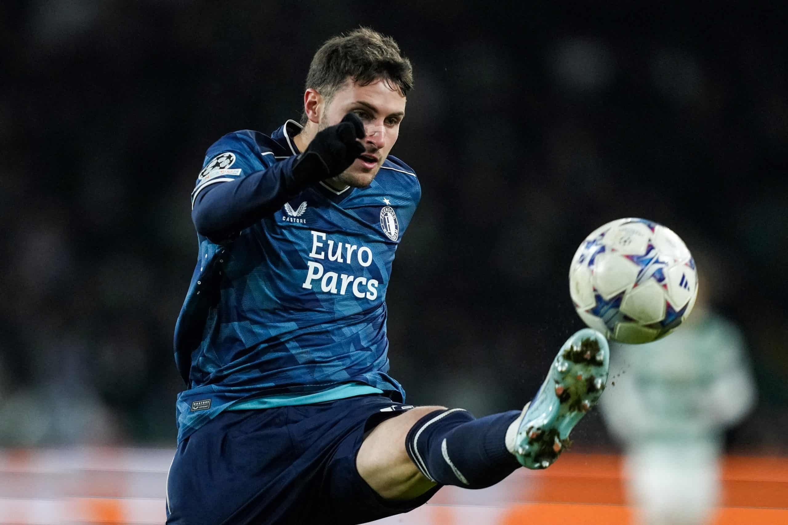 Santiago Giménez, sin rencor con Tata Martino