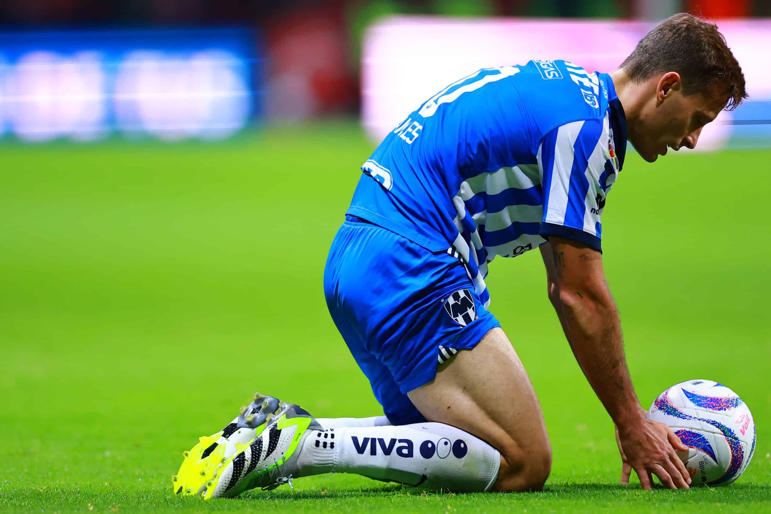Se da a conocer el primer reporte de la lesión de Sergio Canales
