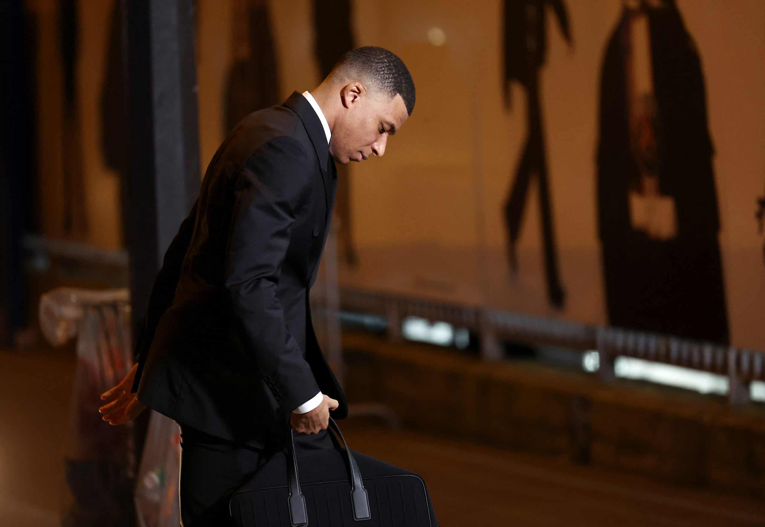 Mbappé anuncia si adiós del PSG