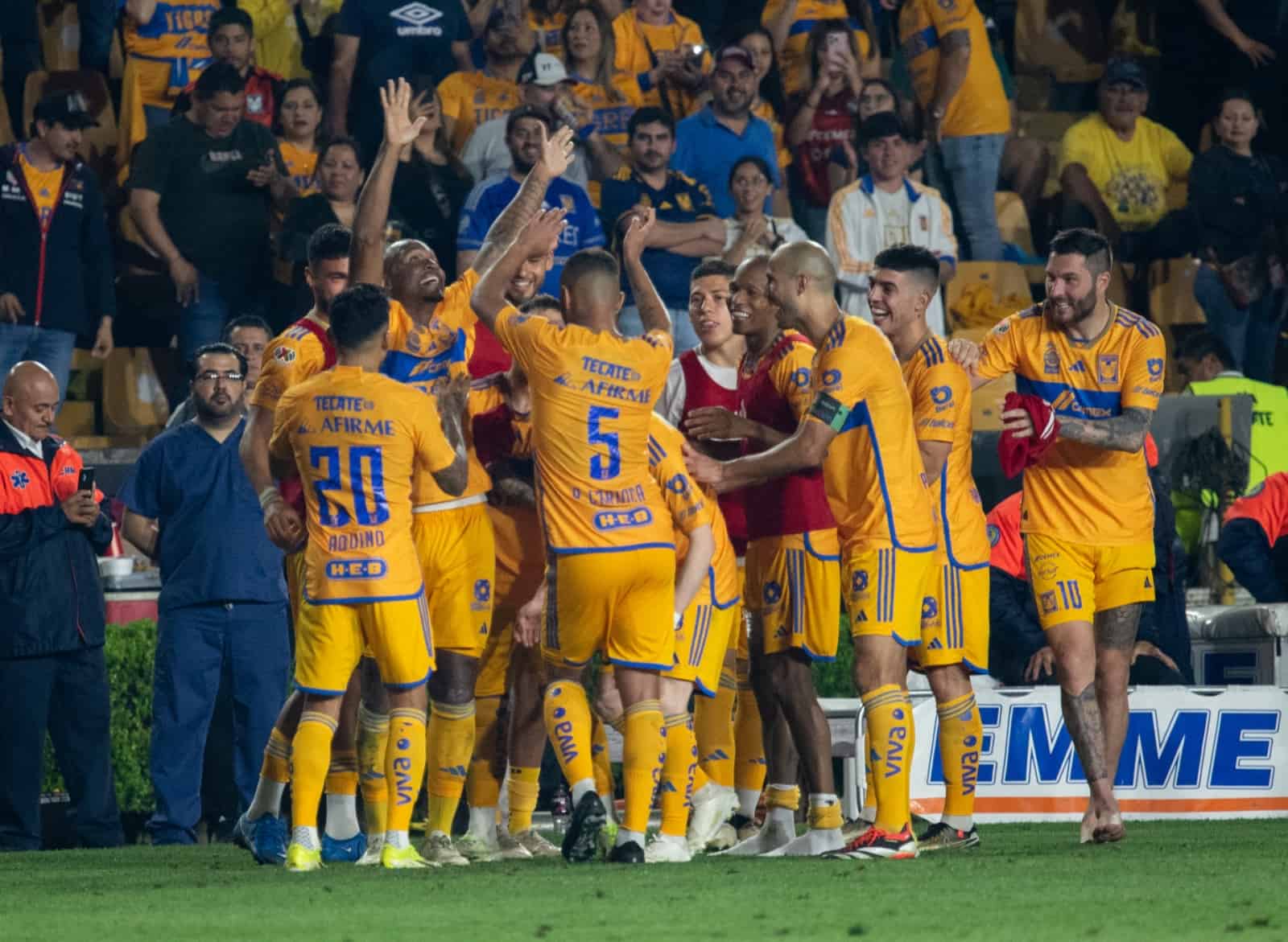 Tigres arrolla al Mazatlán FC con una actuación estelar de Marcelo Flores