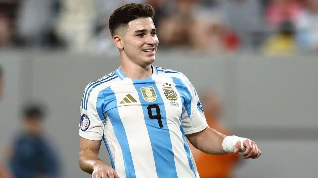 Julián Álvarez nuevo jugador del Atlético del Madrid