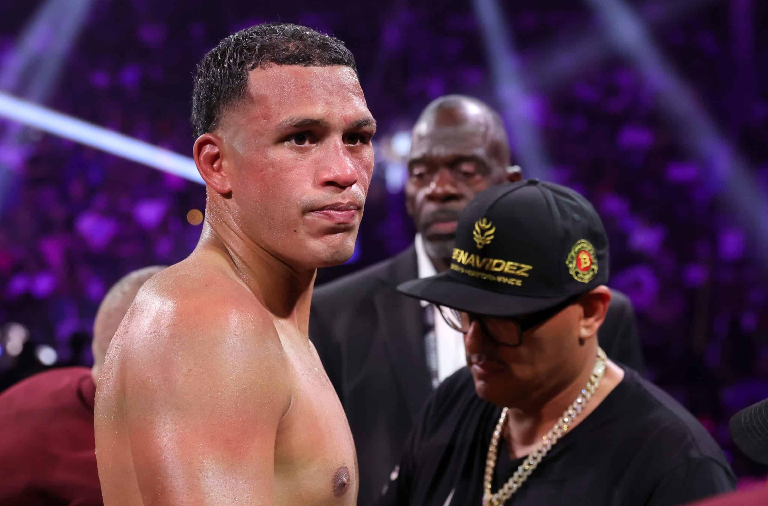 Benavidez acusa al ‘Canelo’ de rechazar pelea millonaria por miedo