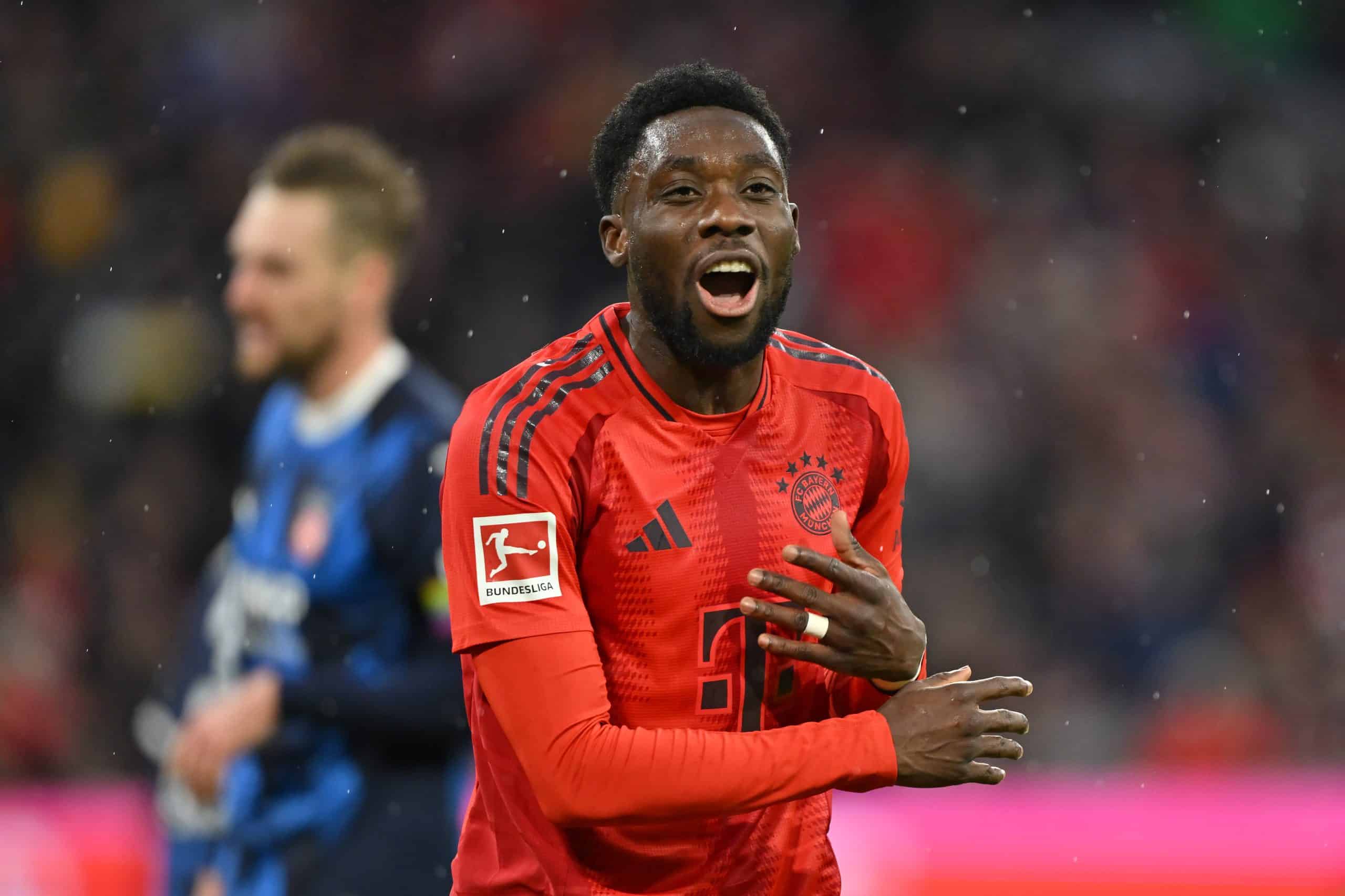 ¡Davies pone contra las cuerdas al Bayern! El Real Madrid, listo para aprovechar la crisis