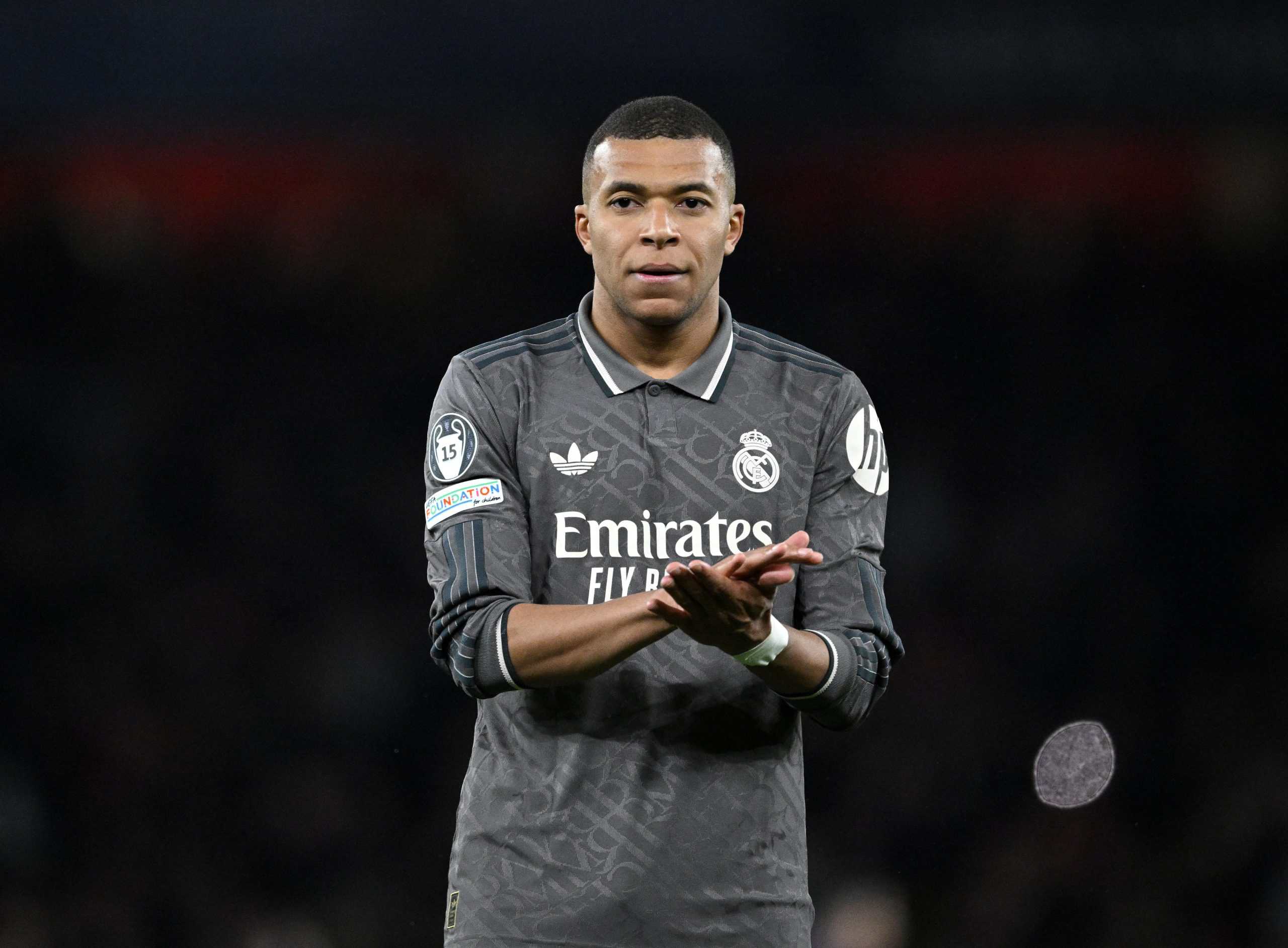 Guerra total entre Mbappé y el PSG: exige 55 millones, embarga cuentas del club y amenaza con dejarlo fuera de Europa