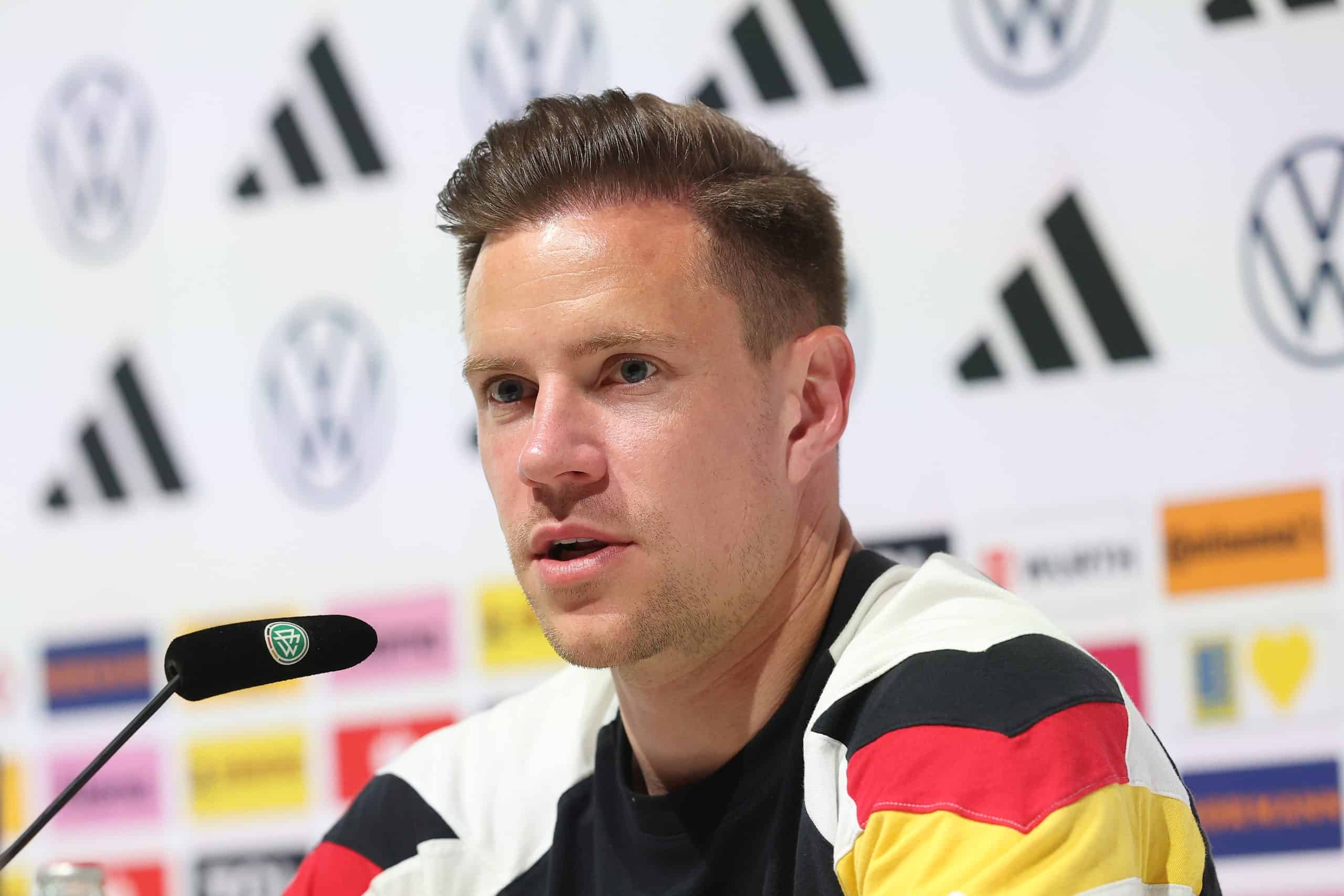 Ter Stegen rompe el silencio: “Nadie me ha dicho que me vaya, seguiré en el Barça”