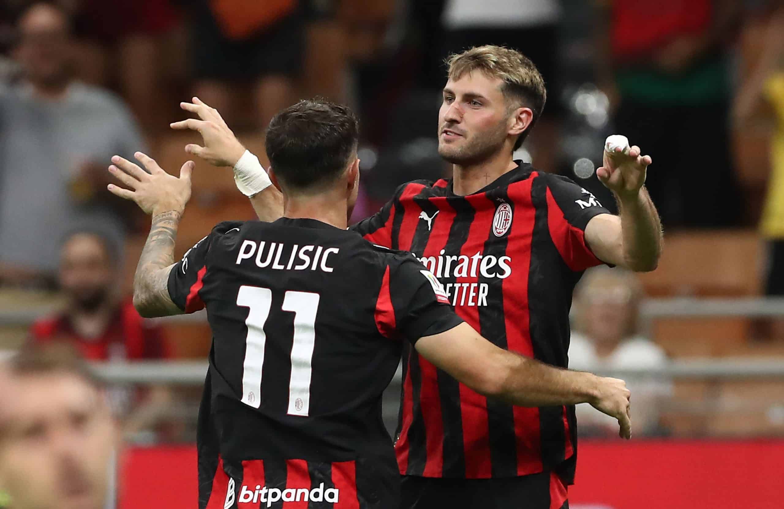 Milan busca un ‘9’ de peso y Santi Giménez tendrá competencia en San Siro