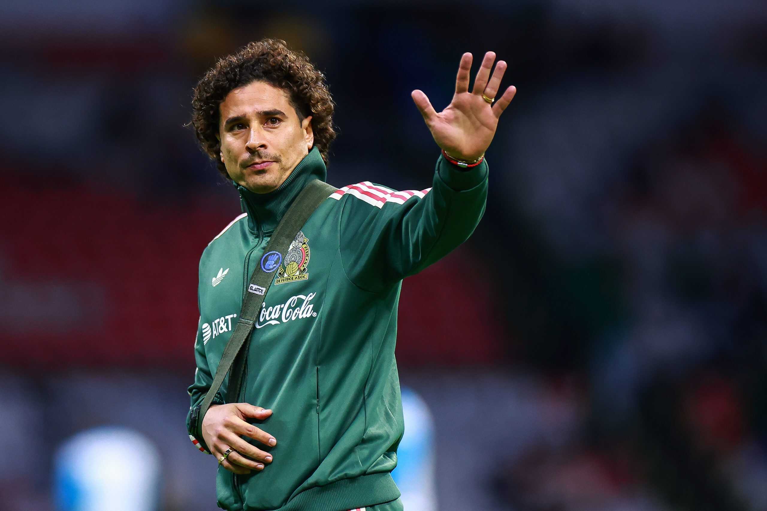 Memo Ochoa busca equipo en Europa para no perder el Mundial 2026