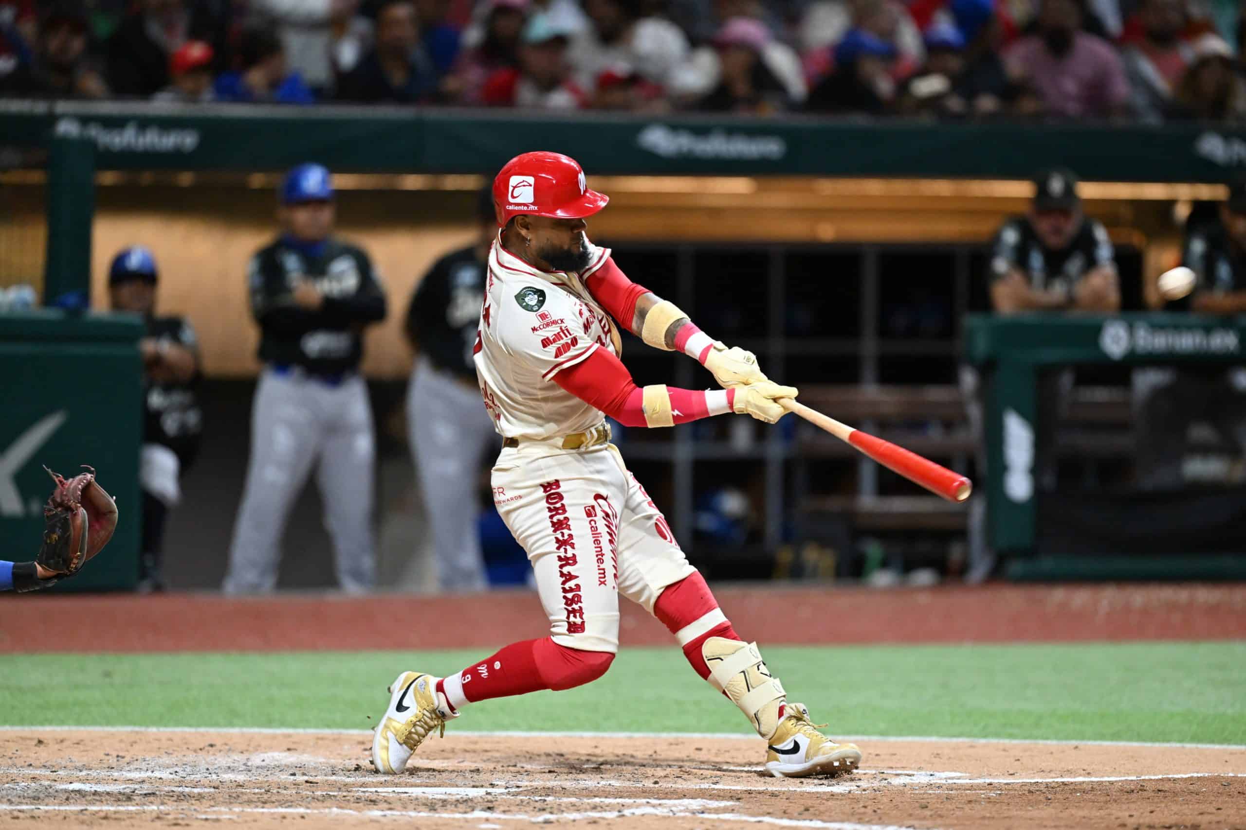 Allen Córdoba lidera y Diablos toma ventaja 2-0 en la Serie del Rey