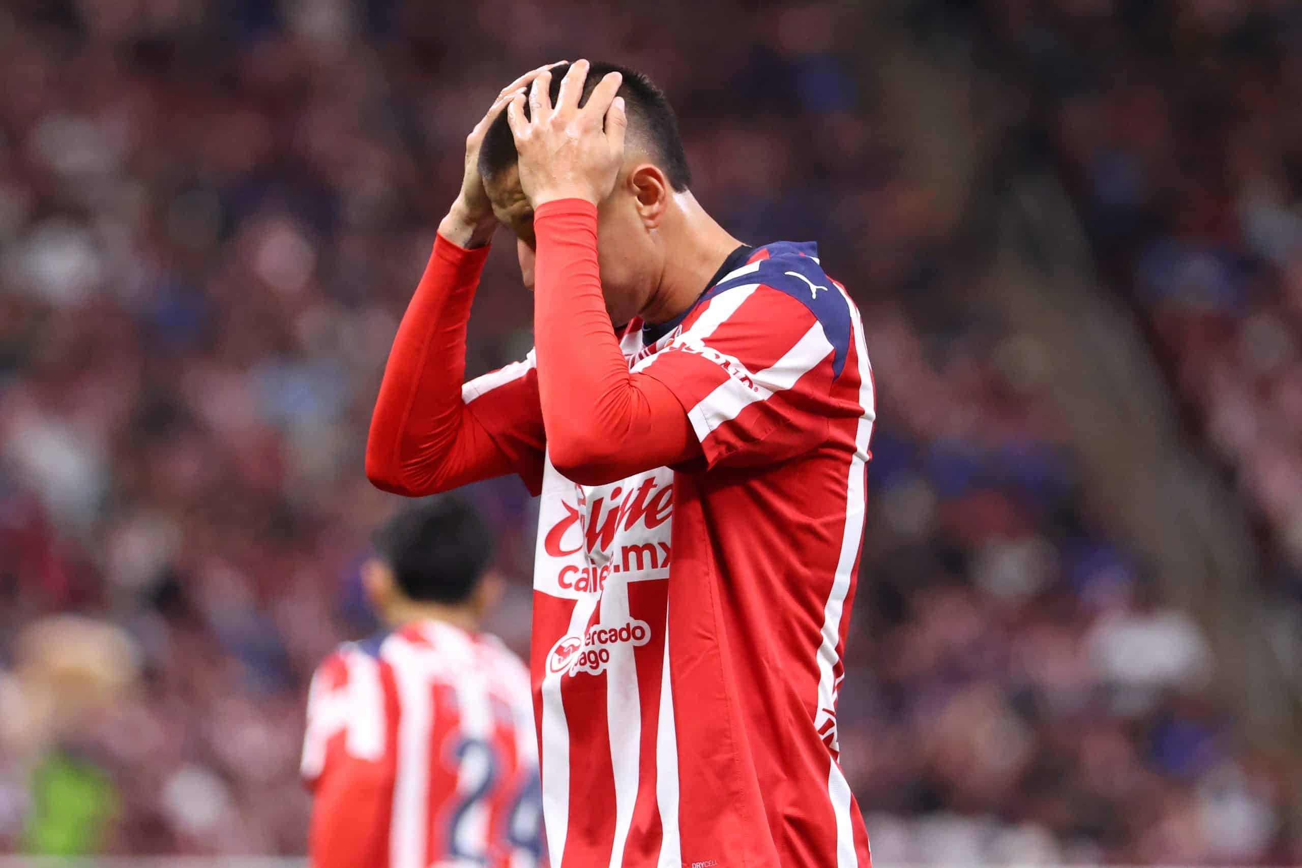 Chivas, lejos de los primeros lugares… pero aún con opciones de título en la Liga MX