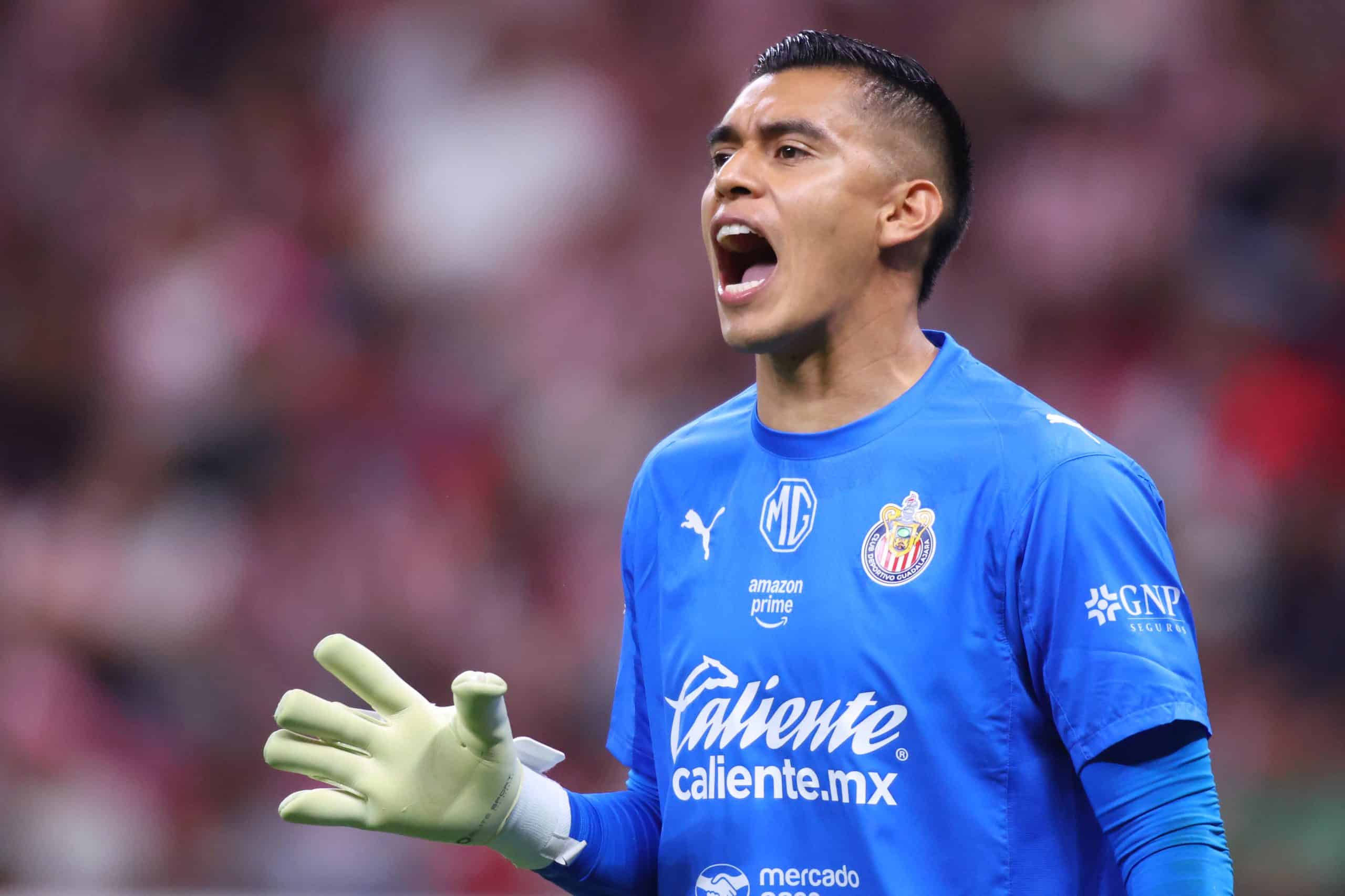 Cruz Azul pone la mira en portero de Chivas para el 2026