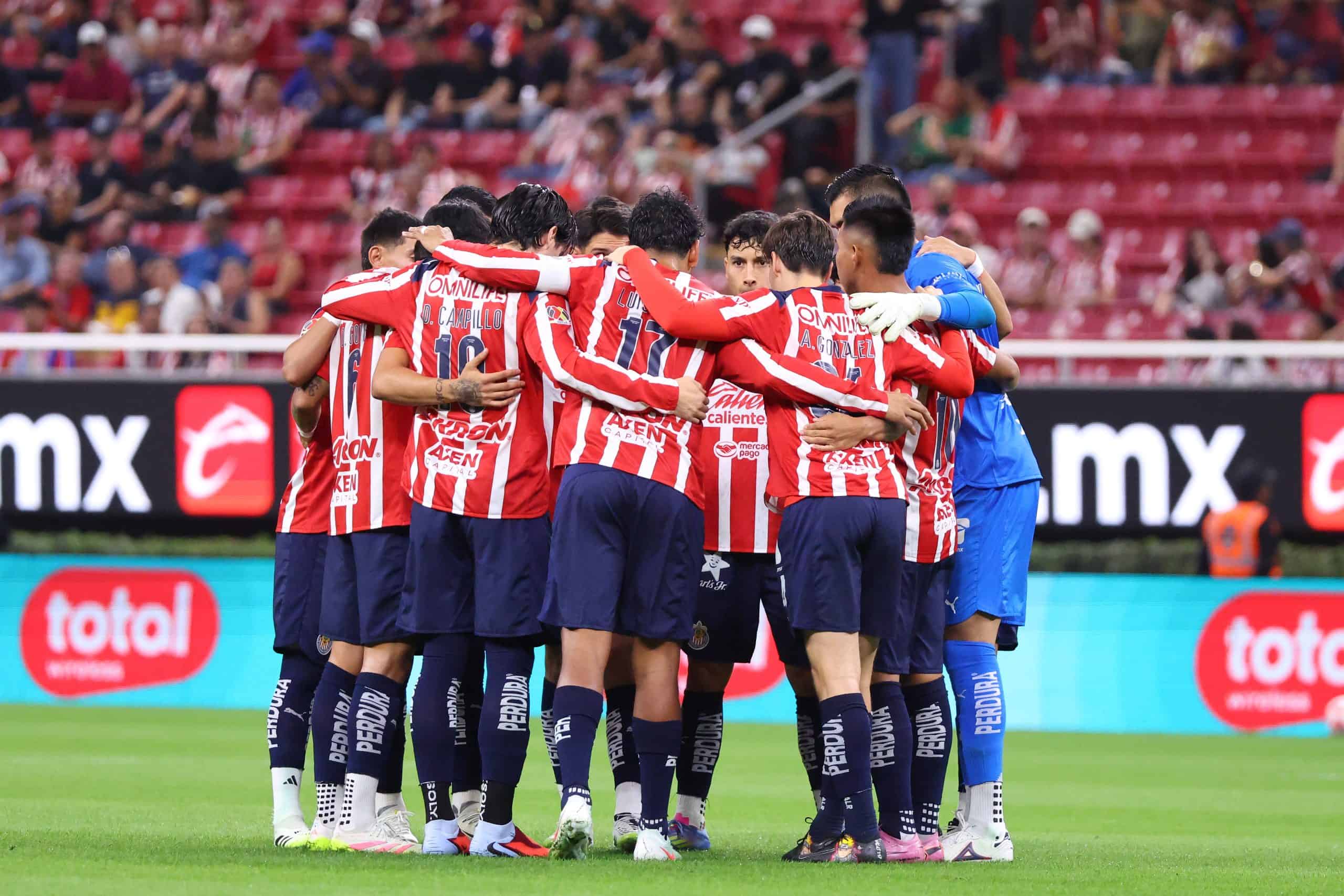 Chivas recupera piezas clave para visitar a Pumas