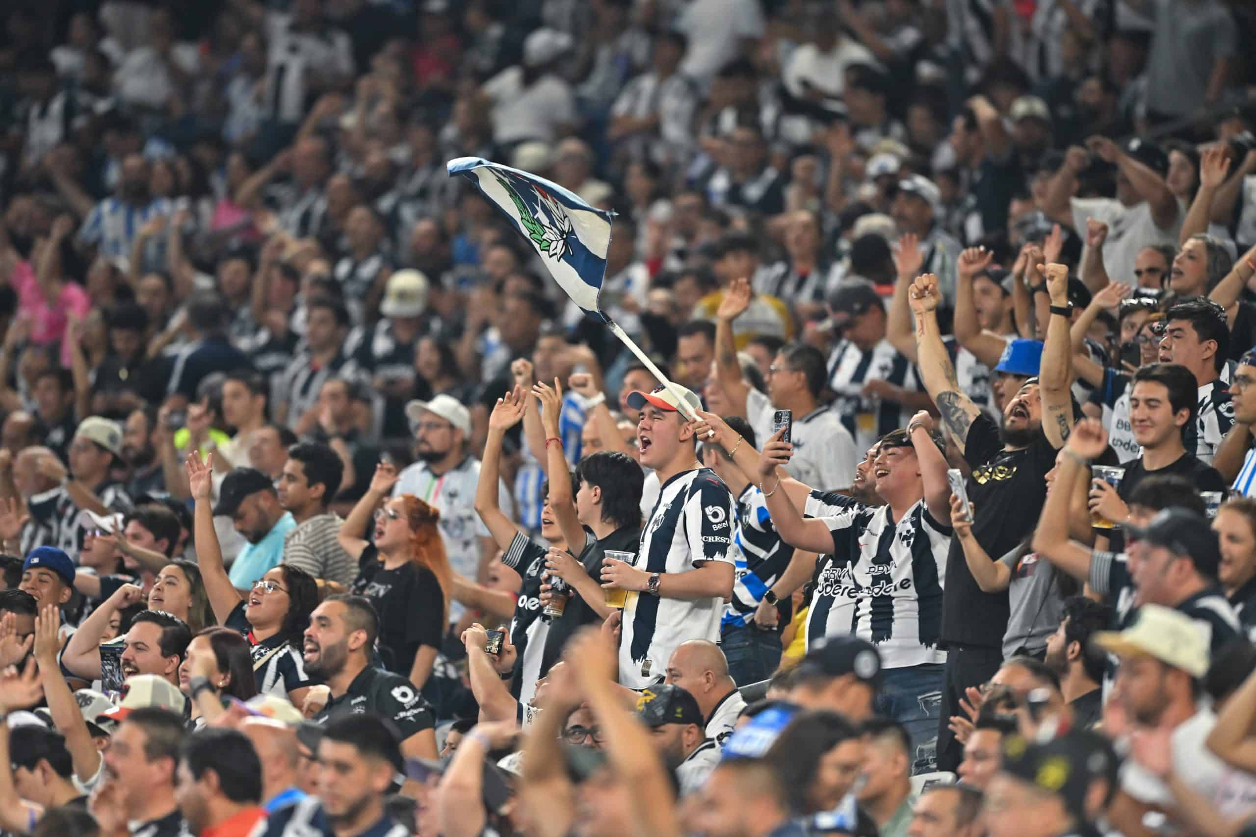 Locura por los boletos del Clásico Regio 145: precios, demanda y advertencias ante la reventa