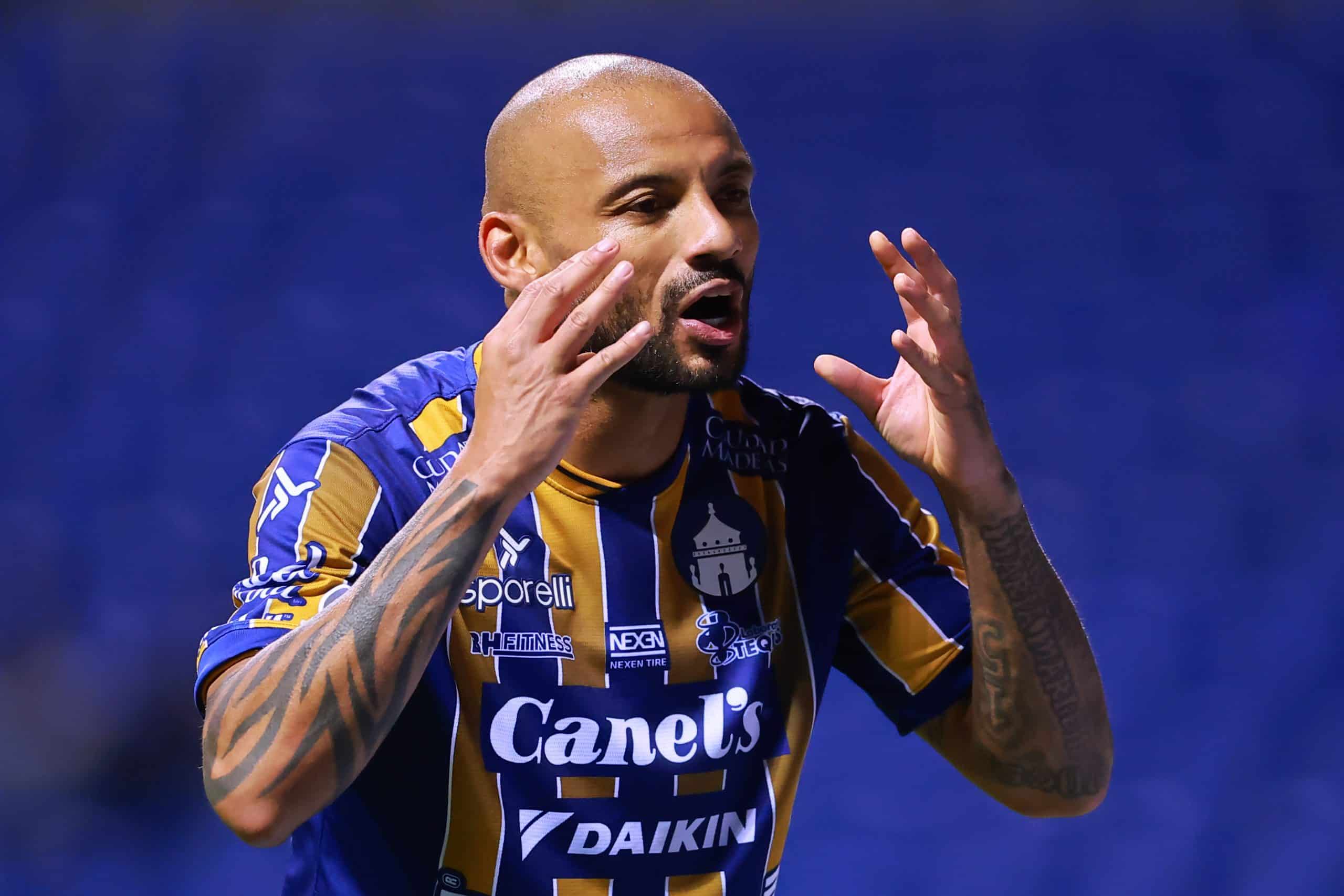 Cruz Azul va con todo por Joao Pedro y deja atrás las dudas por su edad