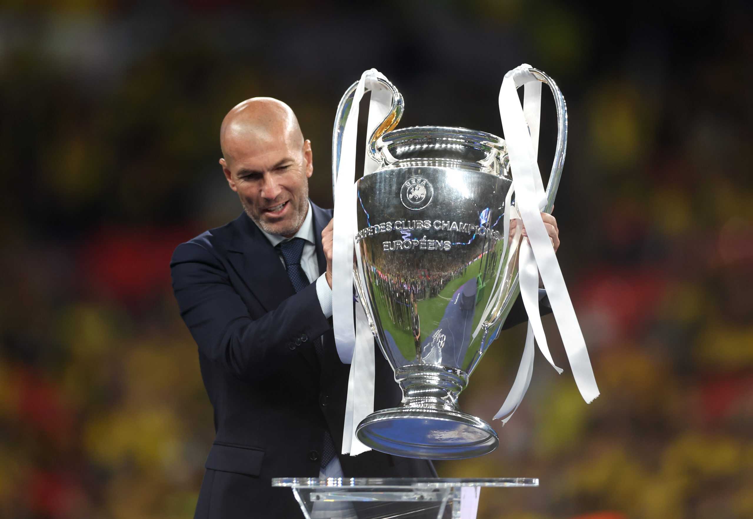 ¿Humo blanco en París? El secreto a voces que pone a Zidane en la Selección Francesa