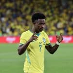 Vinicius decide quedarse en el Real Madrid y descarta salir este verano